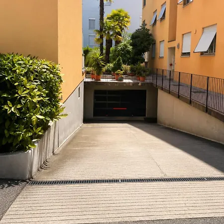 Stellina - Steps From Lido & Promenade - Balcony & Free Garage Ascona